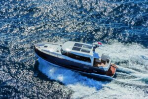 Azimut Magellano 43