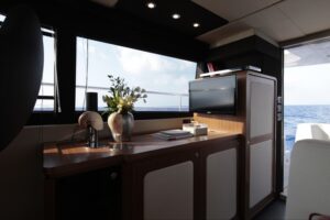 Azimut Magellano 43