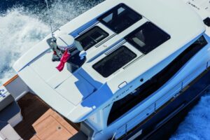 Azimut Magellano 43