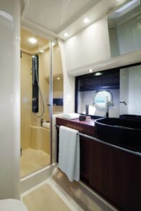 Azimut Magellano 43