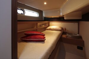 Azimut Magellano 43