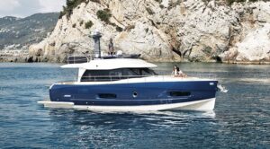 Azimut Magellano 43
